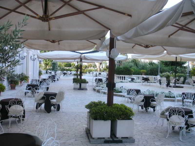Residenza Parco Fellini Hotel Rimini Exterior foto